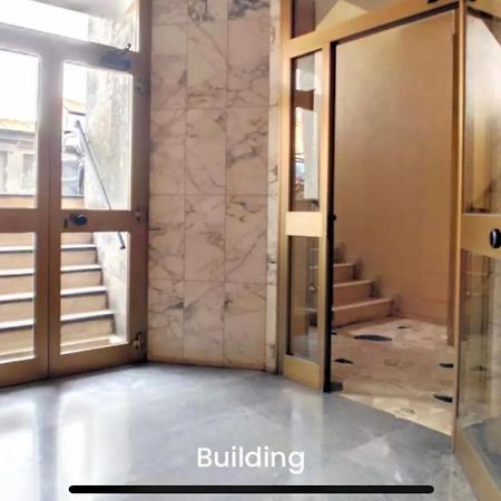 Metro Famagosta - Luminoso Appartamento Con Balcone Free Wifi & Parking Milano Eksteriør bilde